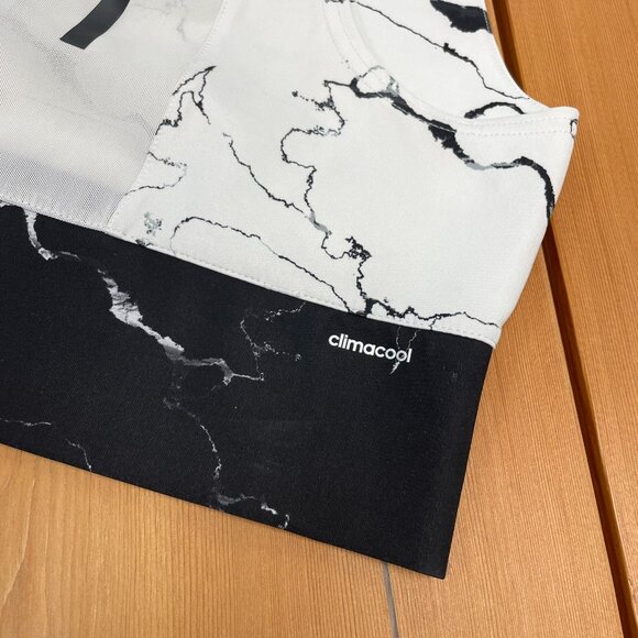 Women’s ADIDAS black and‎ white Marble Speed Crop Tank Top size medium - Picture 5 of 6